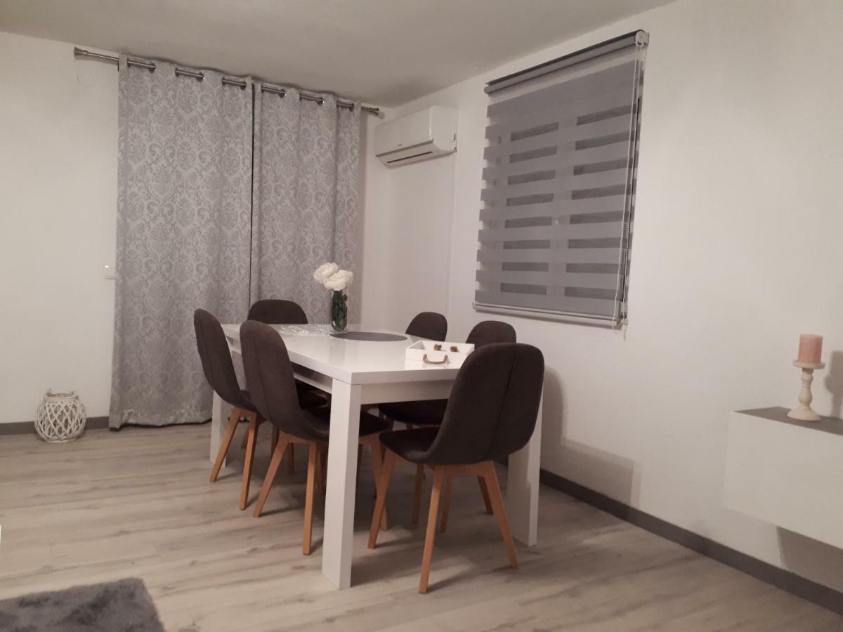 Apartment Jole 1 Trogir Kültér fotó